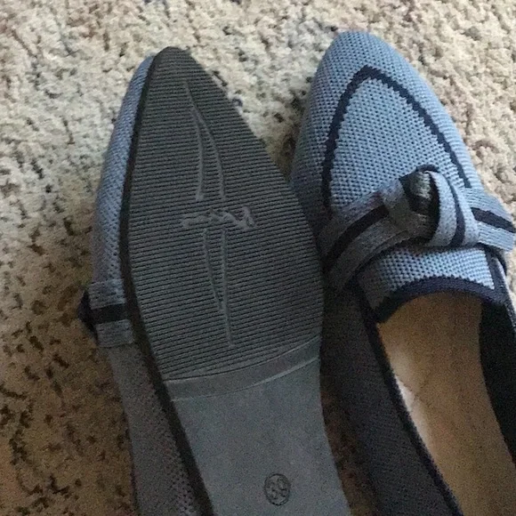 Chic Blue Women's Loafers - Picture 2 of 3